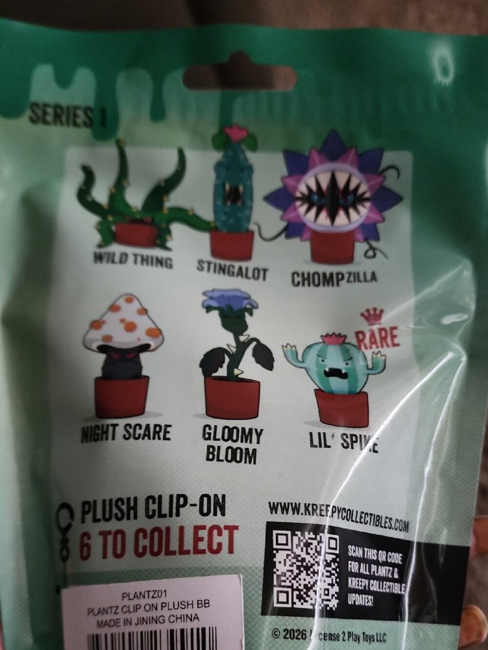 Nantz Nature Bites Back Mystery Plush Clip On - Picture 2 of 2
